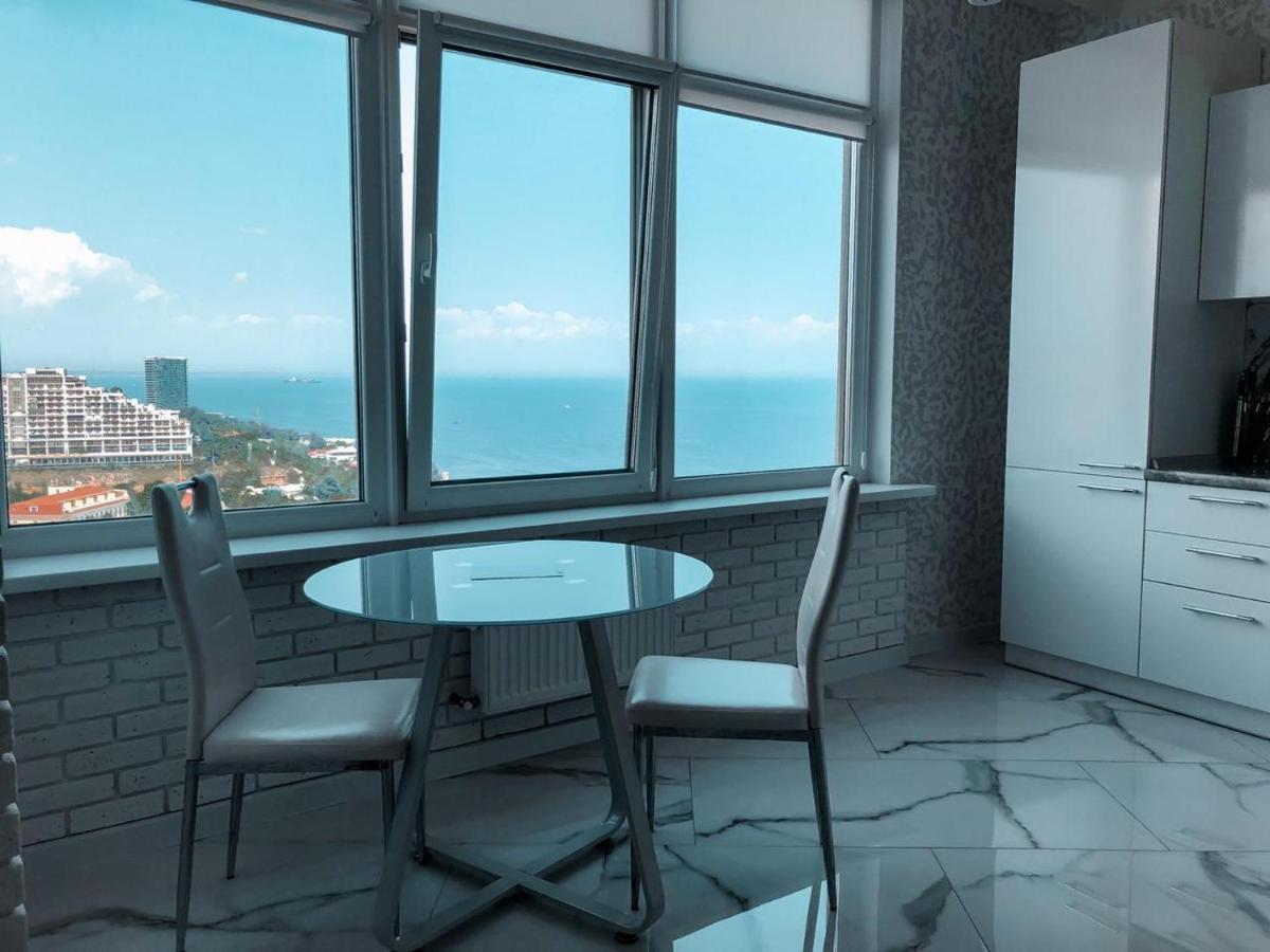 M&P Vip Appartments In Arkadia Odesa Exterior foto