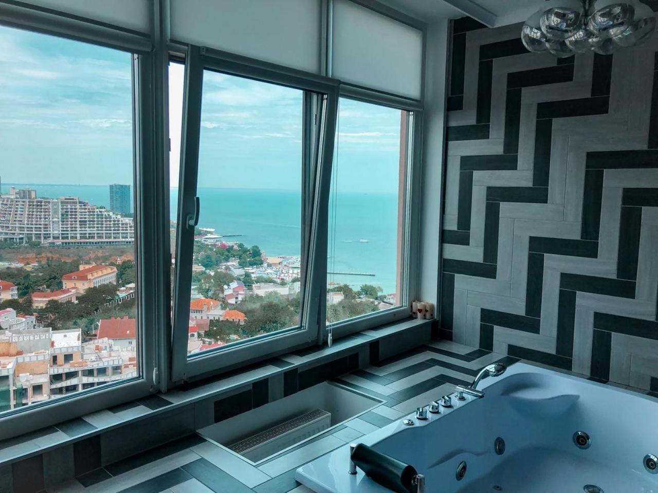M&P Vip Appartments In Arkadia Odesa Cameră foto